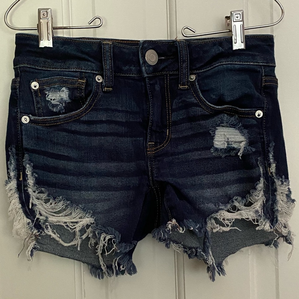 American Eagle Low-Waisted Jean Shorts